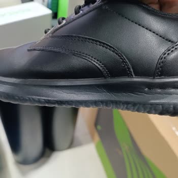Skechers Ayakkabıları İki Kullanımda Çatladı Üretim Hatası İadesi Reddedildi