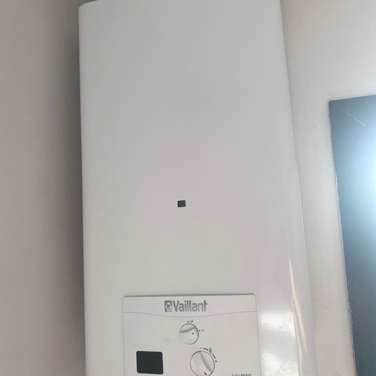 Vaillant Turbomag kein heißes Wasser und schlechter Service, Rückerstattung geforder