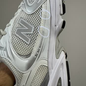 New Balance 530 Ayakkabının 5 Ayda Çatlaması Şaşırtıcı