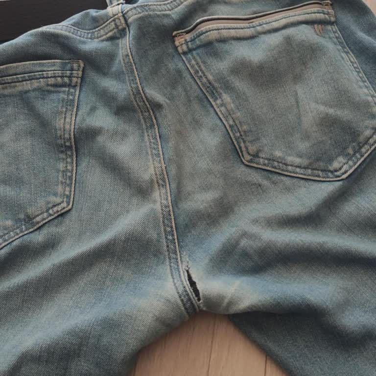 Mavi Pantolonlarda Ağ Yırtılması Sorunu