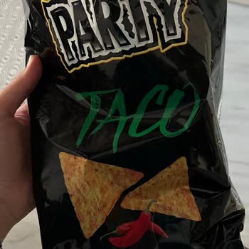 Taco Cipsin İçinden Çıkan Şaşırtıcı Madde