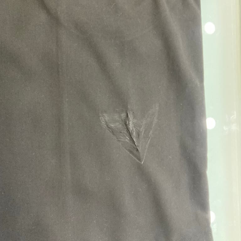 Yanlış Teslimat: Yanık Trençkot Şoku