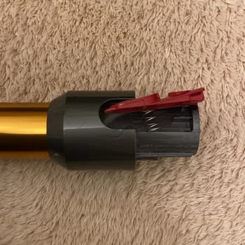 Dyson Süpürgede Kalitesiz Parça Ve Yetersiz Müşteri Hizmetleri