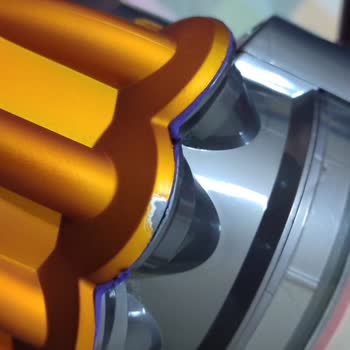 Dyson Servisten Bataryasız Ve Hasarlı Ürün Şoku