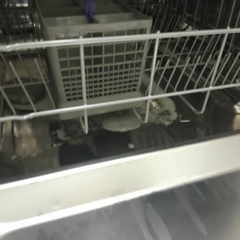 Bulaşık Makinesi Köpük Sorunu Çözülmüyor