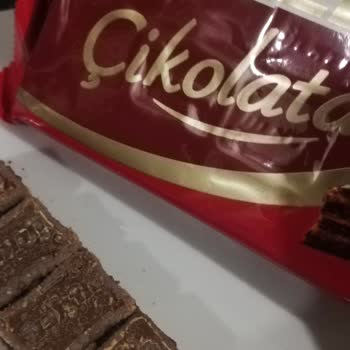 Şok Market'te Bozulmuş İndirimli Çikolata Şoku