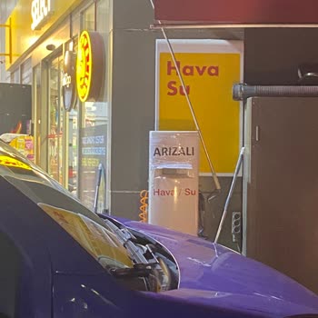 Pendik İstasyonlarında Sürekli Arızalı Hizmetler