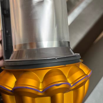 Dyson Süpürgemin Hasarlı İadesi Ve İlgisizlik