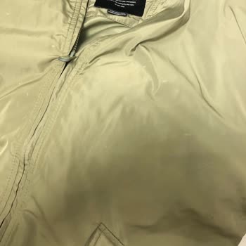 Pull And Bear Ceketlerde Kalıcı Leke Sorunu