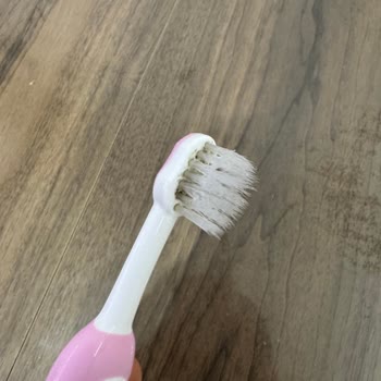 Chicco Diş Fırçasında Beklenmedik Kararma Sorunu