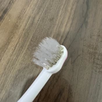 Chicco Diş Fırçasında Beklenmedik Kararma Sorunu