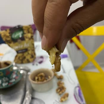 Ceviz İçi Fiyaskosu: Misafirlere Rezil Oldum