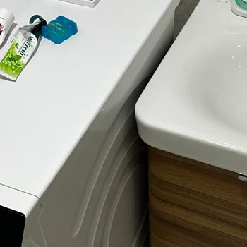 Siemens Çamaşır Makinesi Teslimatında Servis Hatası Ve Koku Problemi