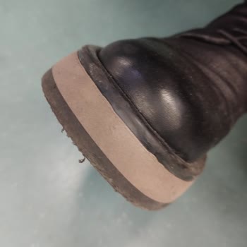Bueno Shoes Botlarının Taban Kalitesi Hayal Kırıklığı