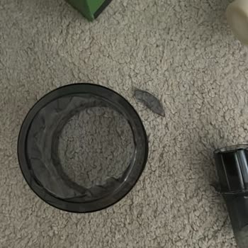 Kırık Toz Haznesi Ve Cevapsız Teknik Servis