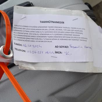 PTT'nin Sorumluluk Eksikliği: Parçalanan Valiz