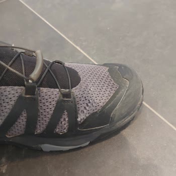 Salomon X Ultra 4: Beklenmedik Hızlı Aşınma Sorunu