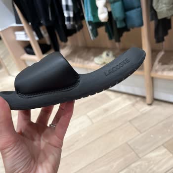 Lacoste Plaj Terliği Deformasyonu