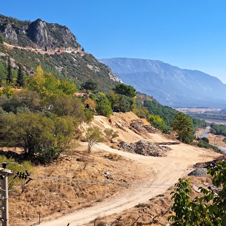 Muğla Büyükşehir Belediyesi Hava Kirliliği, Kum Tozu Balkona Geliyor, Cam Açamaz Hale Geldik!