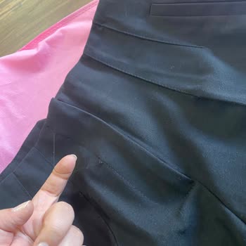 Etiketsiz Pantolonun Dikiş Sorunu Ve Değişim Talebi