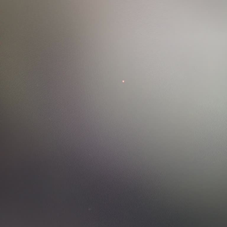 Epttavm'den Aldığım Monitörde Ölü Piksel Ve Eksik Belgeler