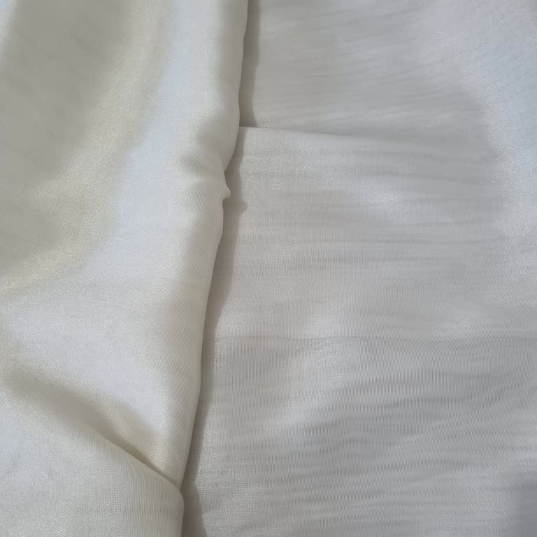 Defolu Perdeler Ve Yanıltıcı Marka Deneyimi