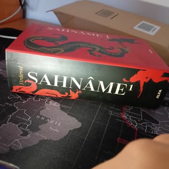 Hasarlı Kitap Teslimatı Ve Hayal Kırıklığı