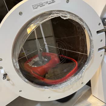 Patlayan Cam Ve Yetersiz Servis: B**** Çamaşır Makinesi Şikayeti