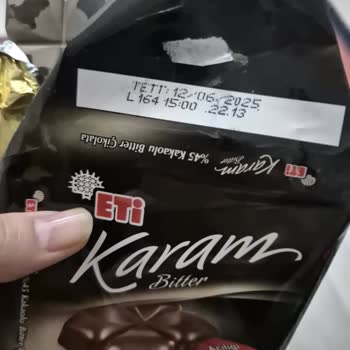 Migros'tan Alınan Bozuk Çikolatalar Ve İlgisiz Müşteri Hizmeti