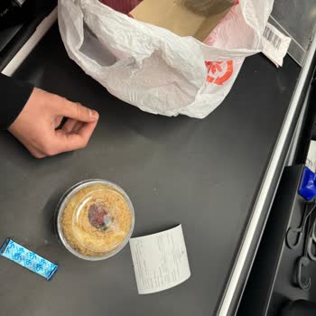 Küflü Ürün Ve Kalitesiz Hizmetle Hayal Kırıklığı