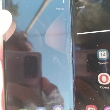 Menteşe Tasarımı Yüzünden Kum Ve Toz Sorunu