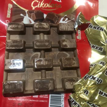 Bozuk Renk Ve Tat: Ülker Çikolata Hayal Kırıklığı