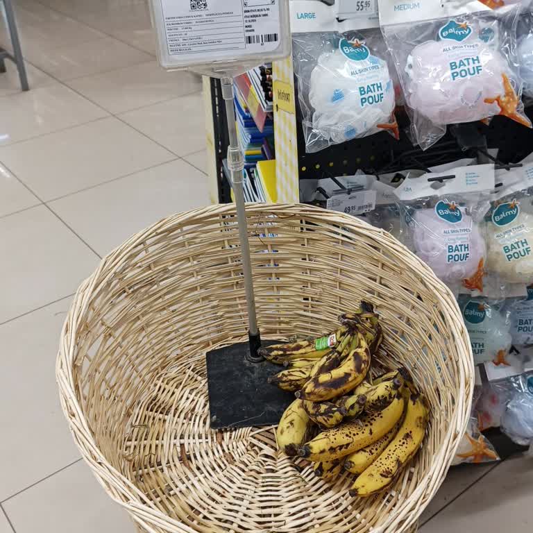 İndirim Yapılmayan Çürük Muzlar Ve İsraf