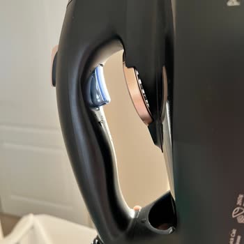 Philips Ev Aletleri Azur Ütüde Su Sızıntısı Ve Yetersiz Servis Deneyimi