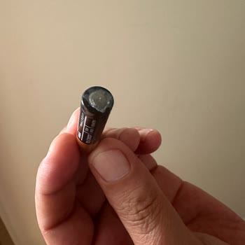 Duracell Pilleri Yüzünden Kumanda Ve Parmak Yanığı Şoku