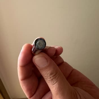 Duracell Pilleri Yüzünden Kumanda Ve Parmak Yanığı Şoku