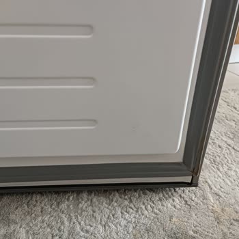 Siemens Buzdolabında Anlamsız Conta Lekeleri