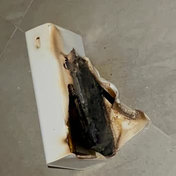 Gece Yarısı Powerbank Tehlikesi