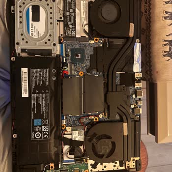 Monster Notebook Gaming Laptop'un Batarya Ve Ana Kart Sorunları: Müşteri Mağduriyeti