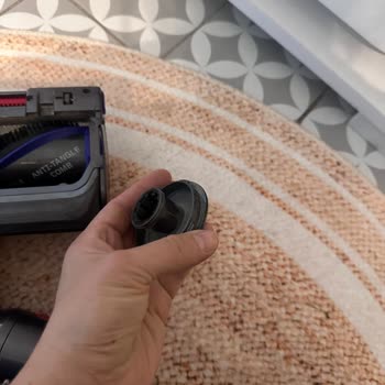 Dyson Süpürgemin Başlık Sorunu Ve Değişim Talebi