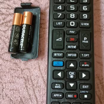 Kumandamda Pil Akıntısı Problemi