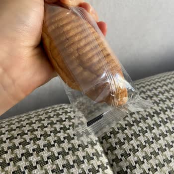Küflenmiş Kruvasan Ve Gıda Güvenliği Endişesi