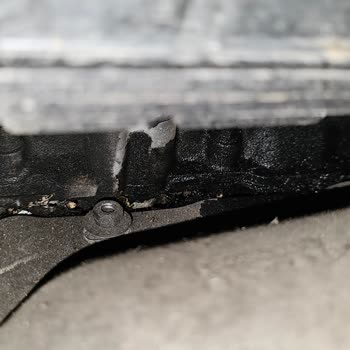 Peugeot'un Yağ Kaçağı Sorunu Ve Yetersiz Garanti Desteği