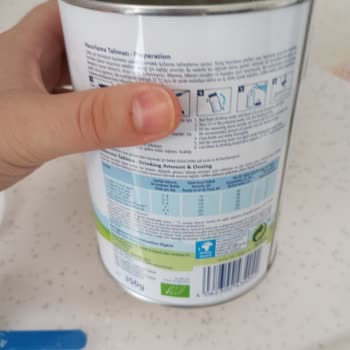 Hipp Organic Combiotic gekauft, Fremdkörper in der Nahrung entdeckt