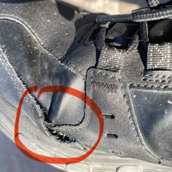 Skechers Ayakkabıda Kullanıcı Hatası İddiası Ve Hayal Kırıklığı
