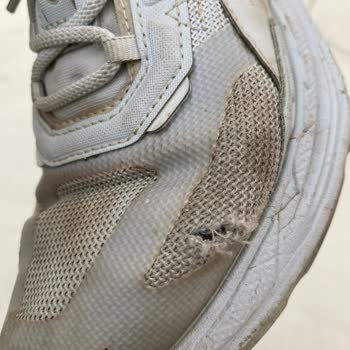 Ayakkabı Sorununa Çözüm Bulunmuyor