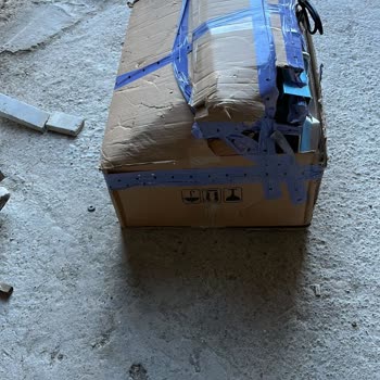 Hasarlı Kargo Teslimatı Ve Yetersiz Hizmet