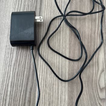 Yanlış Şarj Aleti Ve Çözüm Sürecindeki Aksaklıklar