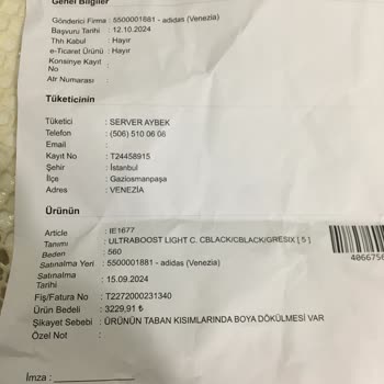 Adidas Ayakkabının Deri Dökülmesi Sorunu