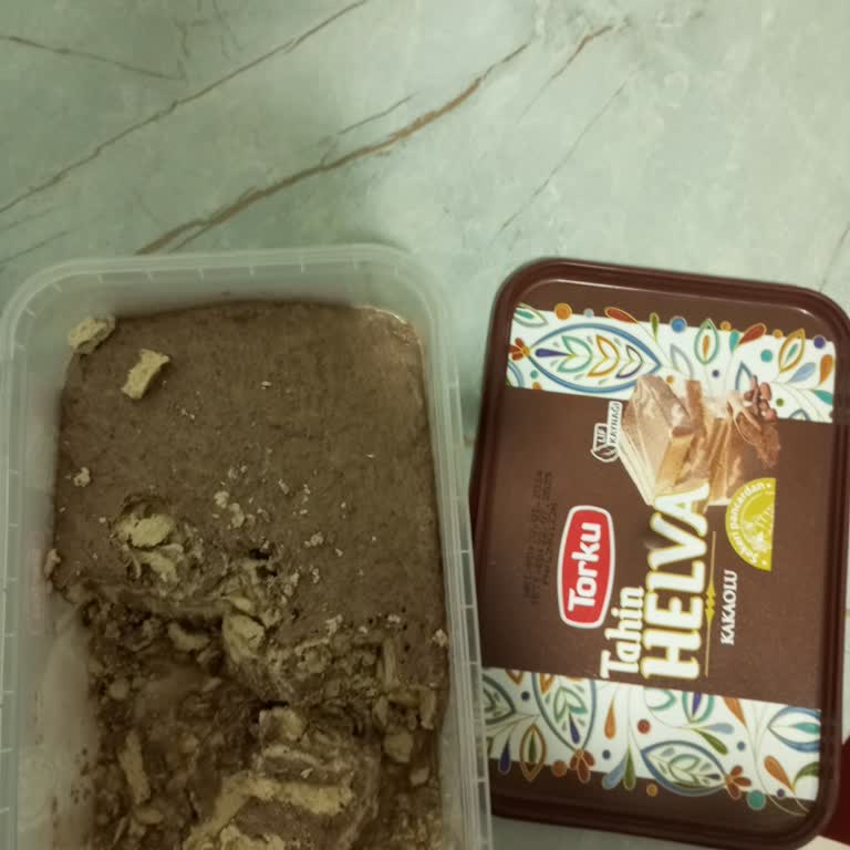 Torku Helva: Sertleşmiş Ve Dağılan Hayal Kırıklığı